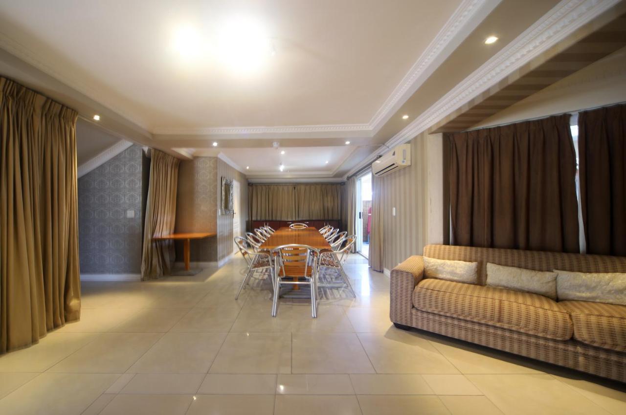 Savoy Lodge Cape Town Eksteriør bilde